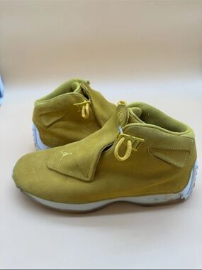 Nike Air Jordan 18 Retro “Yellow Suede” Men’s Size 10 – 332815-701
